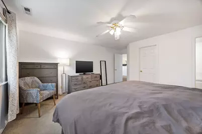 315 Thornwood Way #B, South Elgin, IL 60177 - Photo 12