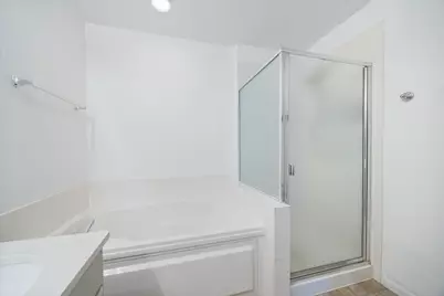 315 Thornwood Way #B, South Elgin, IL 60177 - Photo 14