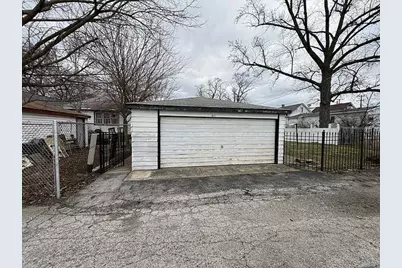 317 W 103rd Place, Chicago, IL 60628 - Photo 14