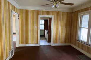 317 W 103rd Pl, Chicago, IL 60628 - Photo 6