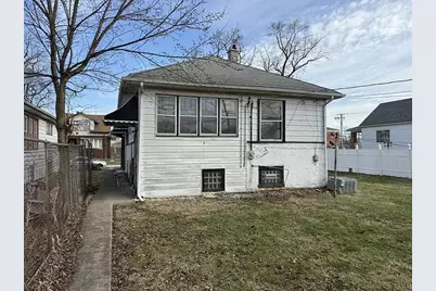 317 W 103rd Place, Chicago, IL 60628 - Photo 2
