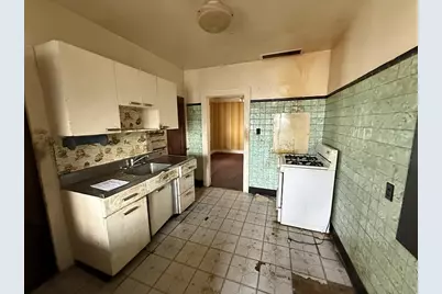 317 W 103rd Place, Chicago, IL 60628 - Photo 8