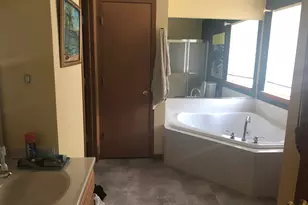 1610 Cottonwood Trail, Yorkville, IL 60560 - Photo 12