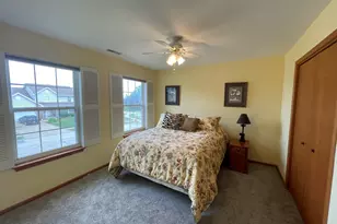 1610 Cottonwood Trail, Yorkville, IL 60560 - Photo 14