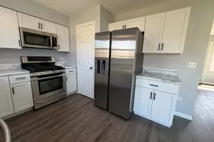 2 Beaver Creek Ct, Bolingbrook, IL 60490 - Photo 10