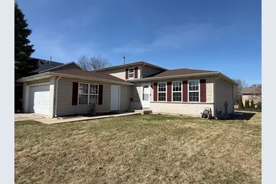 2 Beaver Creek Court, Bolingbrook, IL 60490 - Photo 2