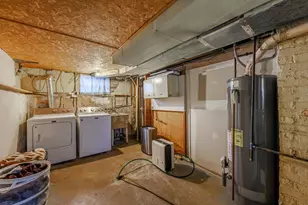 410 Repton Rd, Riverside, IL 60546 - Photo 20