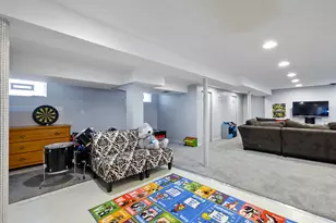 5622 N Kenneth Ave, Chicago, IL 60646 - Photo 14