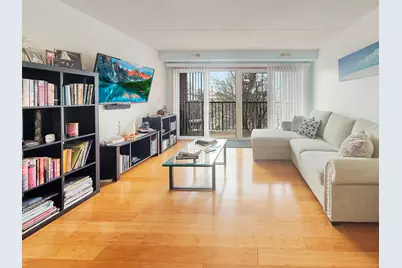 5840 W Lawrence Avenue #301, Chicago, IL 60630 - Photo 8