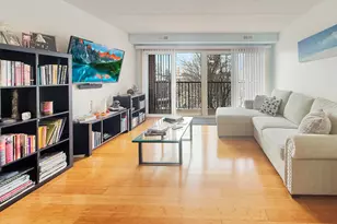 5840 W Lawrence Ave, Chicago, IL 60630 - Photo 8