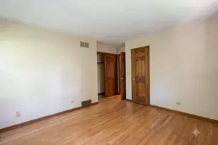 1009 Anne Rd, Naperville, IL 60540 - Photo 20