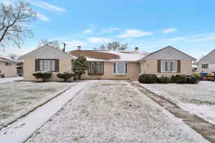 4515 W 88th St, Hometown, IL 60456 - Photo 2