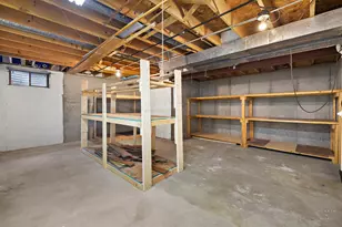 2176 Jordan Ln, Elgin, IL 60123 - Photo 38