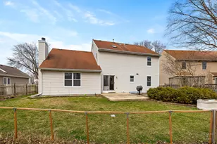 2176 Jordan Ln, Elgin, IL 60123 - Photo 44