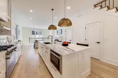 2617 W Carmen Avenue, Chicago, IL 60625 - Photo 8