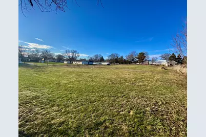 301 South Maple Street, Wyanet, IL 61379 - Photo 10