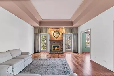 17527 W Stillwater Court, Gurnee, IL 60031 - Photo 8