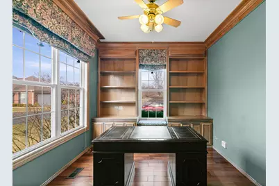 17527 W Stillwater Court, Gurnee, IL 60031 - Photo 16