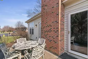 17527 W Stillwater Ct, Gurnee, IL 60031 - Photo 28