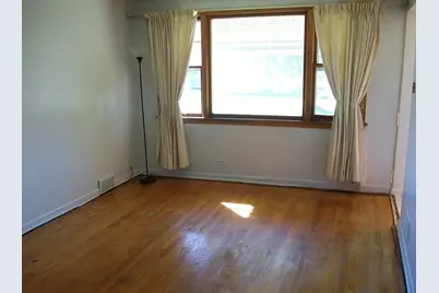 2433 S Keystone Avenue, North Riverside, IL 60546 - Photo 4