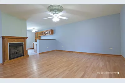 315 Oakwood Drive, Antioch, IL 60002 - Photo 2