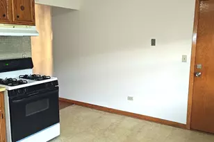 2412 N 76th Ave, Elmwood Park, IL 60707 - Photo 18