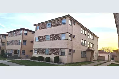 2412 N 76th Avenue #3W, Elmwood Park, IL 60707 - Photo 1