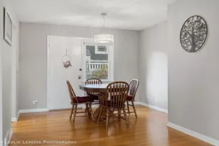 3S328 Juniper Ln, Glen Ellyn, IL 60137 - Photo 6
