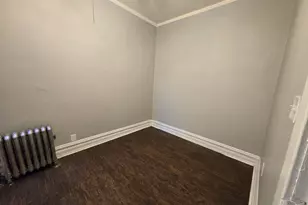 7132 S Ingleside Ave, Chicago, IL 60619 - Photo 8