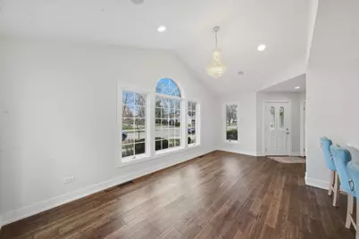 535 Weidner Road, Buffalo Grove, IL 60089 - Photo 10