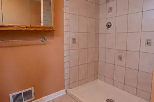 8 N Greenwood Ave, Palatine, IL 60074 - Photo 12