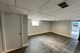 216 Burton St, Waukegan, IL 60085 - Photo 14