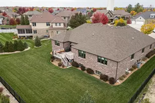 12239 Norfolk Ct, Mokena, IL 60448 - Photo 32