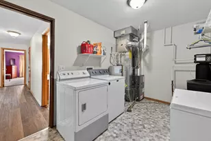 941 Arvle Cir, Sycamore, IL 60178 - Photo 20