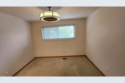 [Address not provided], Skokie, IL 60076 - Photo 10