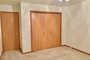 2100 Fox Chase Dr, Ottawa, IL 61350 - Photo 18