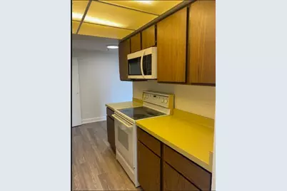 6340 Americana Drive #903, Willowbrook, IL 60527 - Photo 8