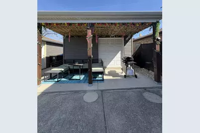 2653 N 73rd Avenue, Elmwood Park, IL 60707 - Photo 16