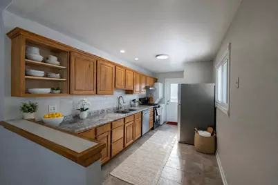 155 W Wayne Place, Wheeling, IL 60090 - Photo 6