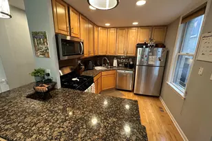 957 W Montana St, Chicago, IL 60614 - Photo 8