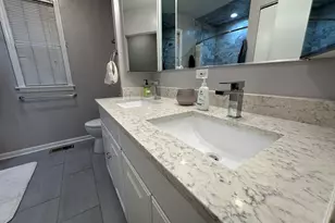 957 W Montana St, Chicago, IL 60614 - Photo 16