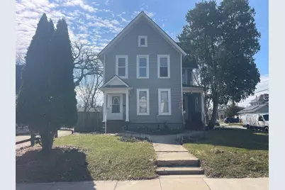 133 Oak Street, Elgin, IL 60123 - Photo 2