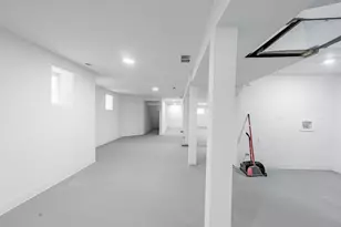 1539 S Christiana Ave, Chicago, IL 60623 - Photo 30