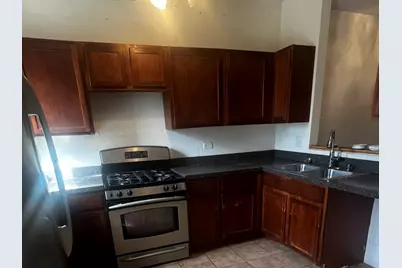 527 W 76th Street, Chicago, IL 60620 - Photo 4