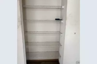 527 W 76th Street, Chicago, IL 60620 - Photo 14