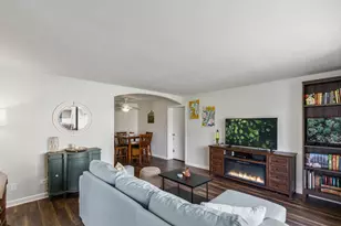 135 Nauset Ln, Schaumburg, IL 60194 - Photo 4