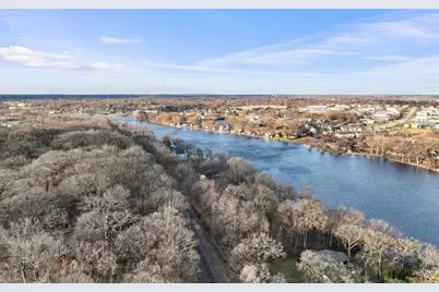 1630 Raymond Street, South Elgin, IL 60177 - Photo 22