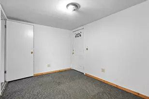 1630 Raymond St, South Elgin, IL 60177 - Photo 12