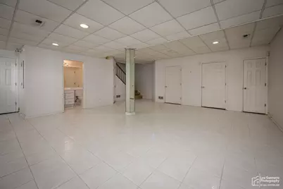 16W536 58th Street, Clarendon Hills, IL 60514 - Photo 32