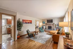 1345 Lincoln Ave S, Highland Park, IL 60035 - Photo 4